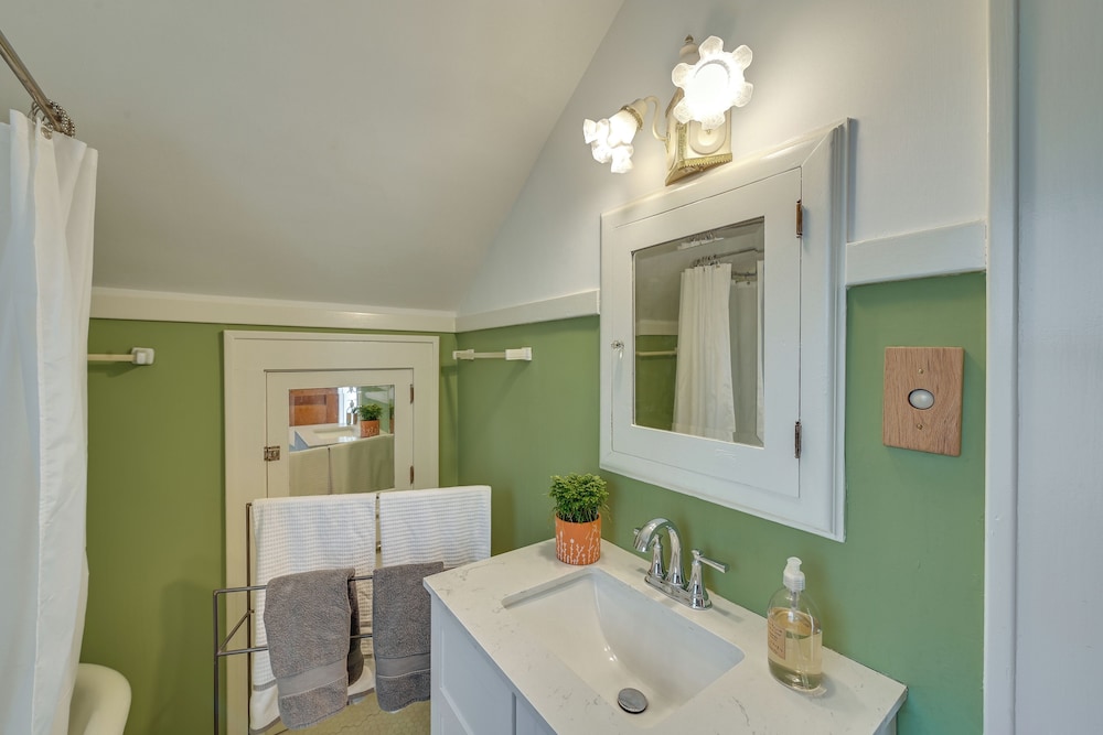 House (2 Bedrooms) photo 3