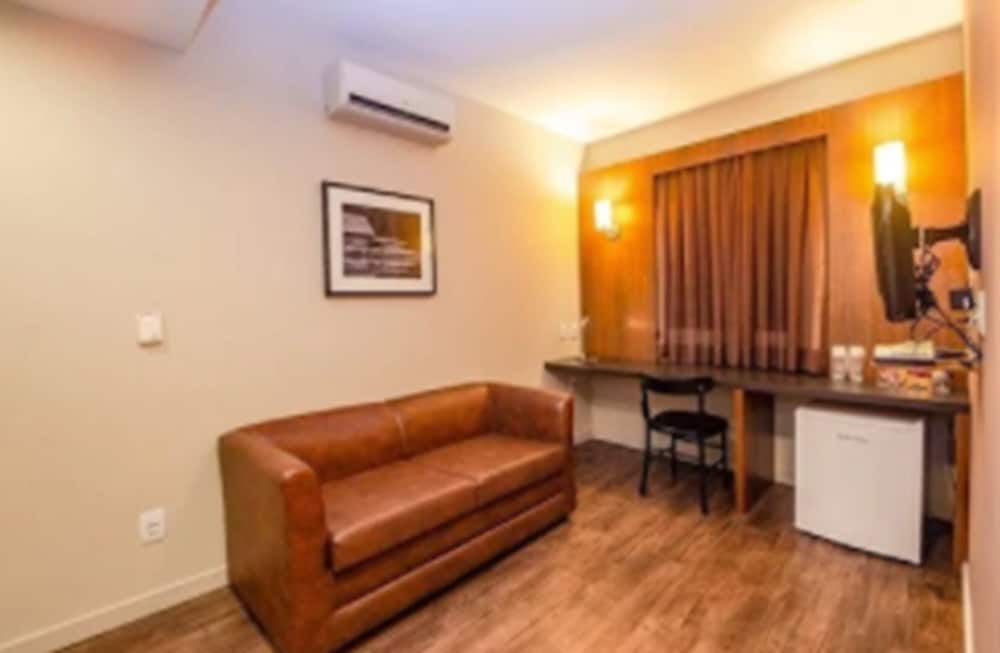 Superior Room, Multiple Beds, City View - Photo 9