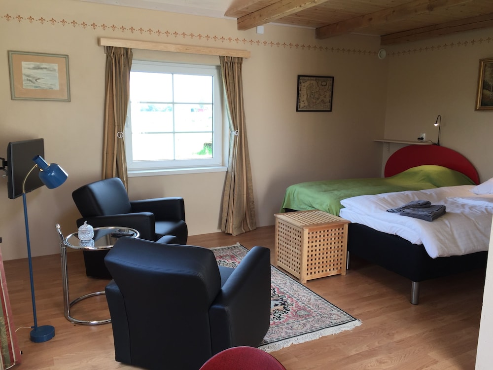 Deluxe Double or Twin Room, Hill View photo 2