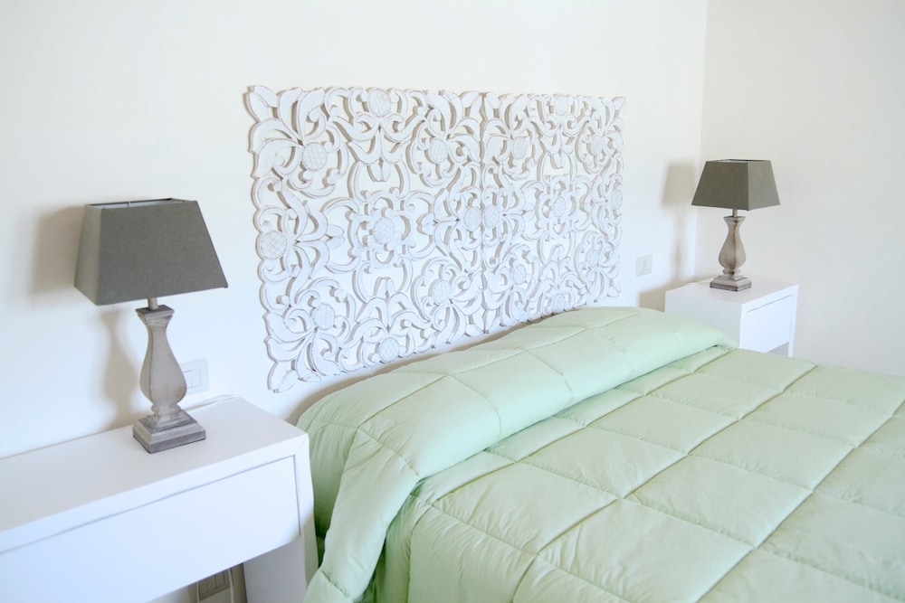 House, 1 Bedroom, Kitchen, Ground Floor (Carrubbo)