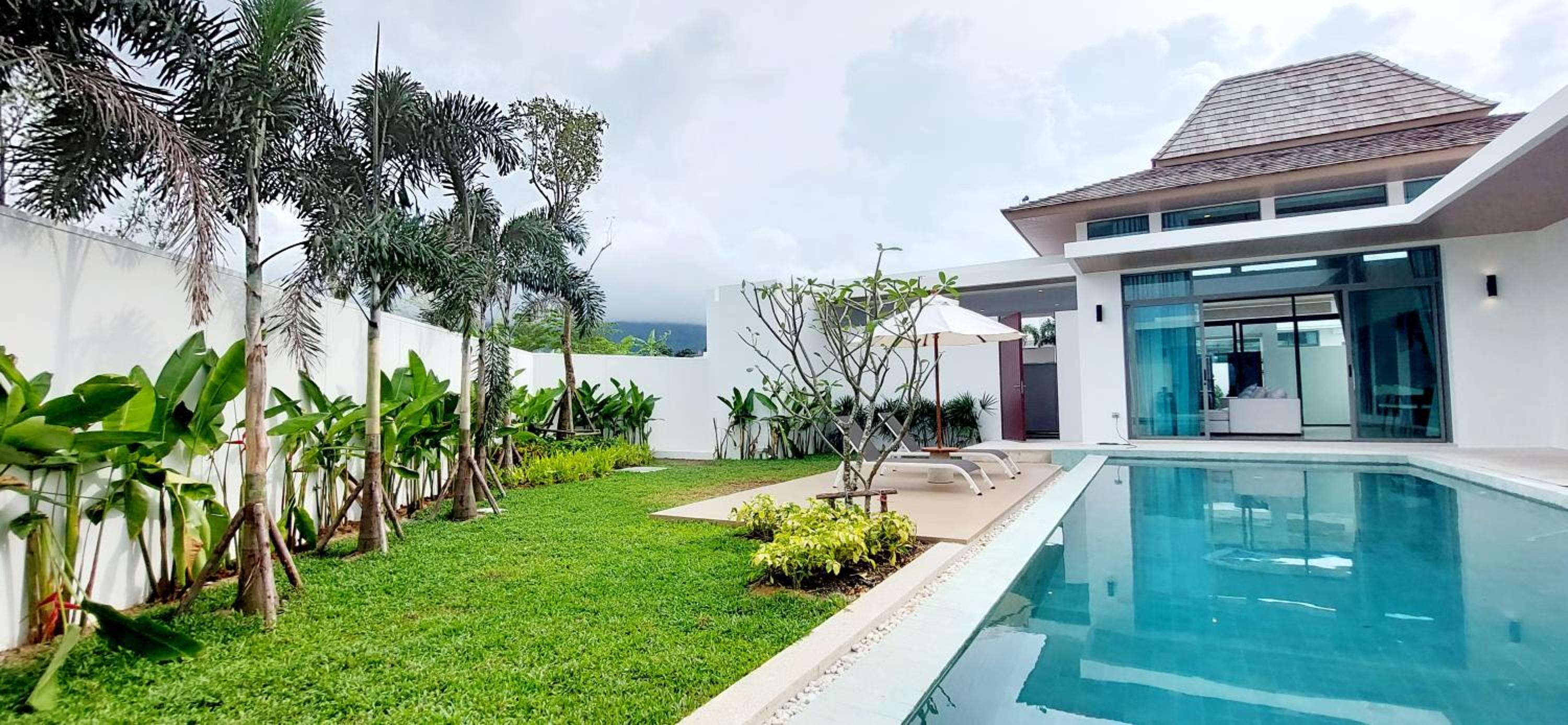 Three-Bedroom Villa photo 3