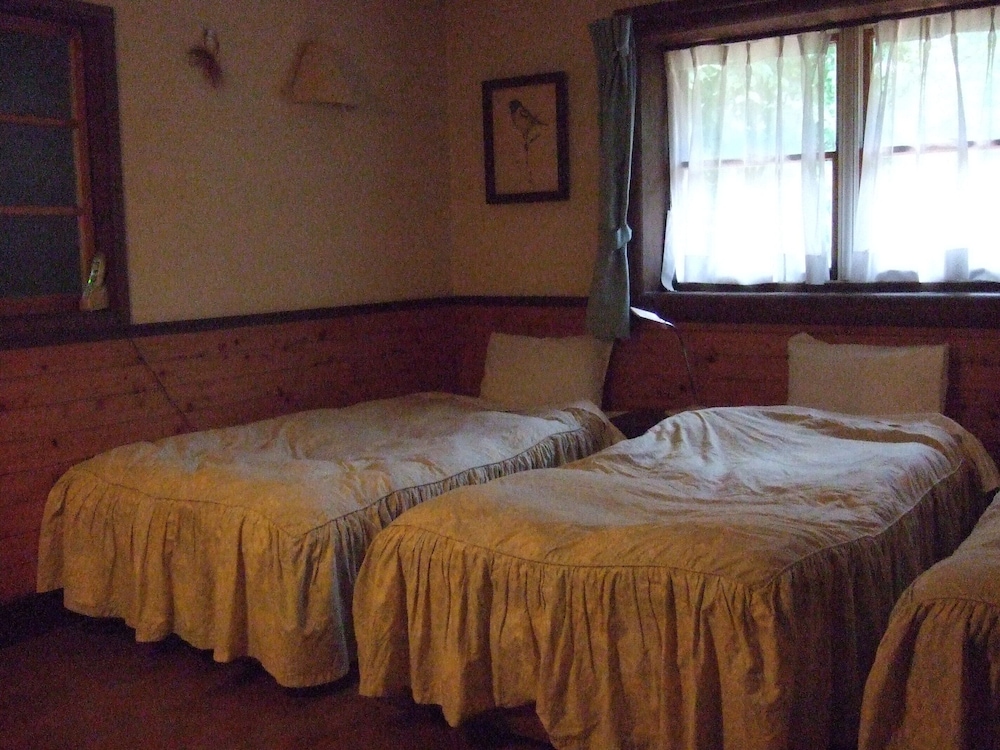 Triple Room, Shared Bathroom photo 1