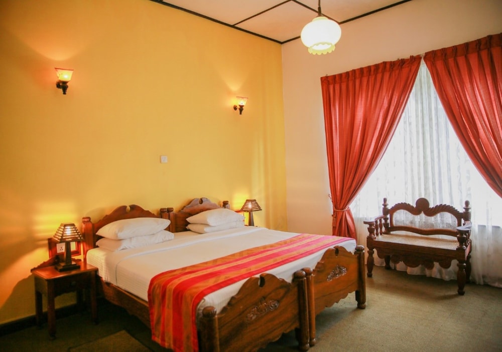 Standard Twin Room, 1 Bedroom, Bathtub photo 2