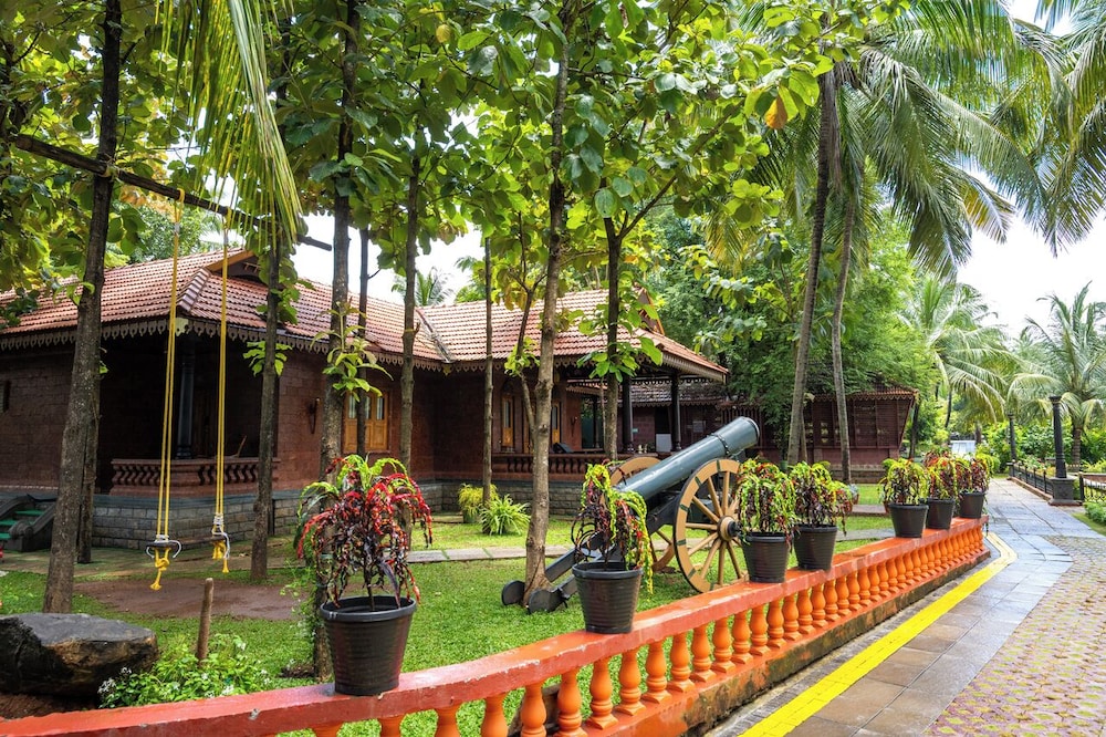 Traditional Suite, Garden View