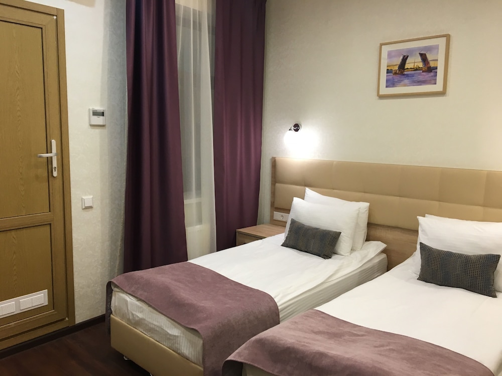 Standard Room (no window) photo 1