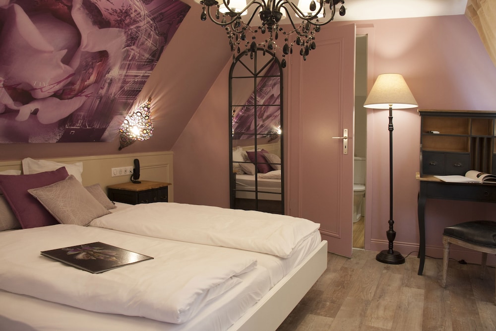 Superior Double Room - Photo 2