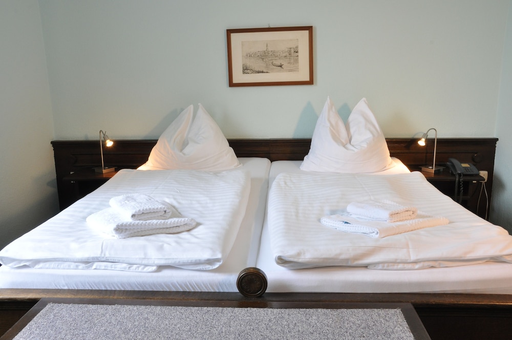 Quadruple Room - Photo 1