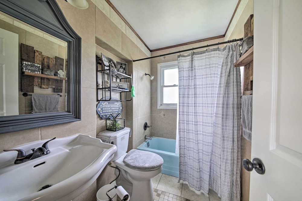 House (4 Bedrooms) photo 2