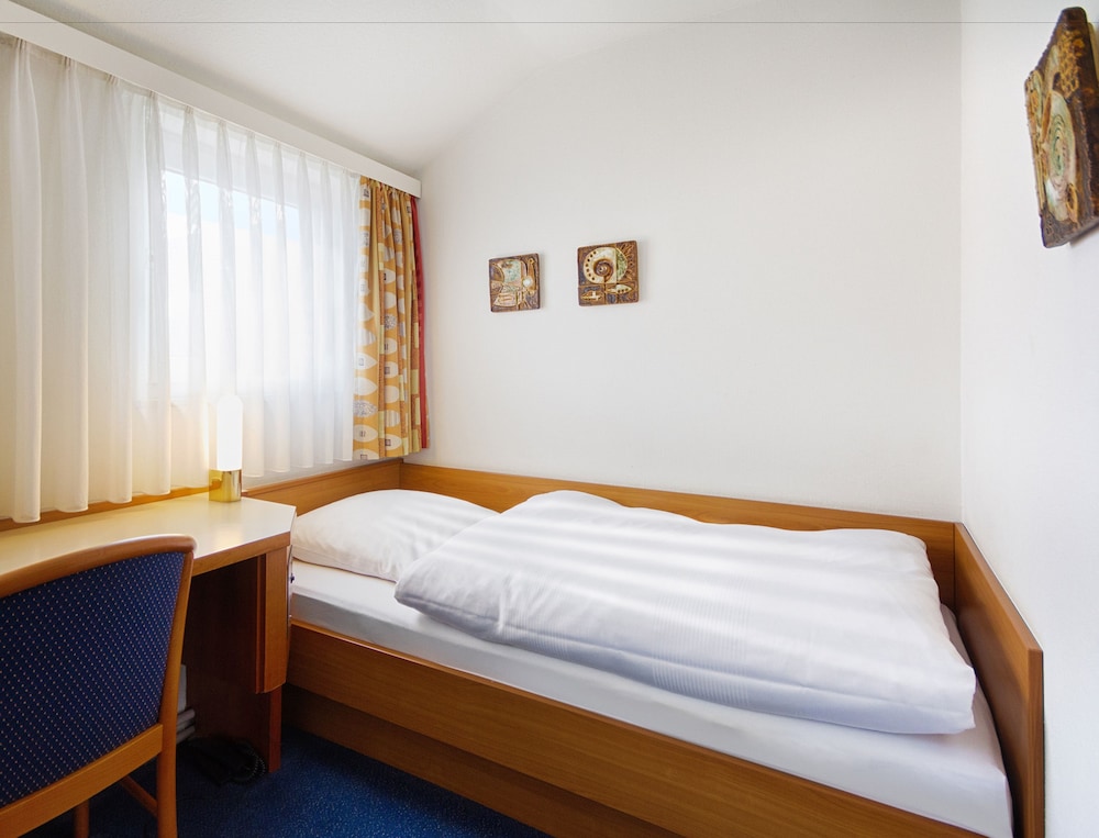 Economy Single Room photo 2