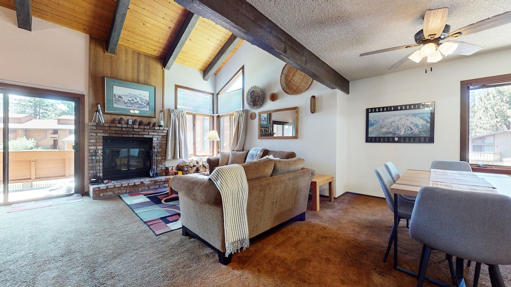 Condo, 1 Bedroom