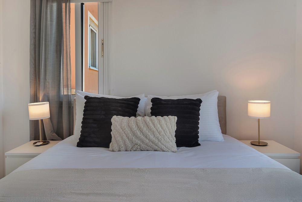 Luxury Apartment photo 1