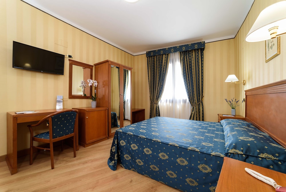 Double Room Single Use photo 2