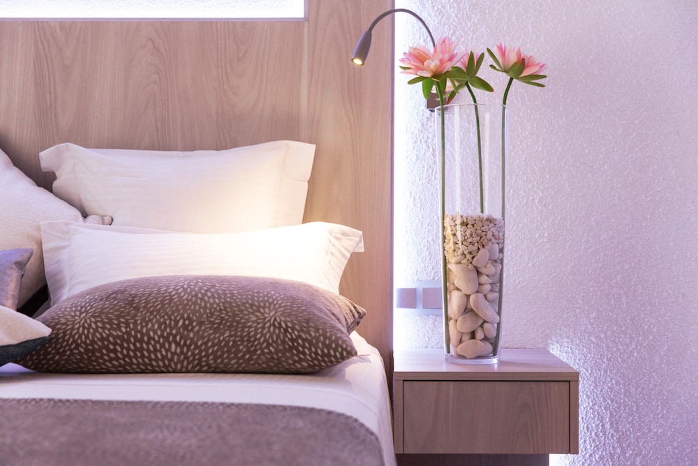 Standard Double Room - Photo 2
