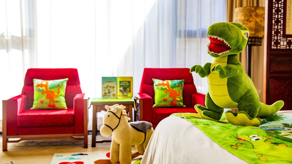 Dinosaur  Theme Room photo 3