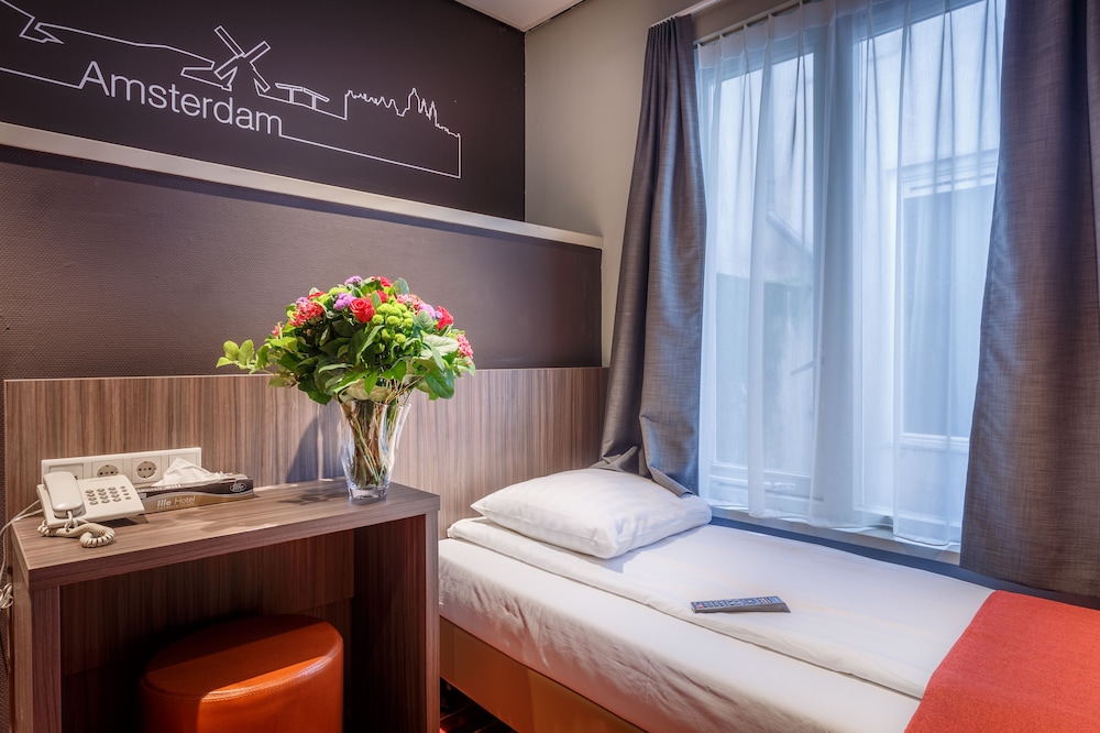 Basic Single Room, 1 Twin Bed