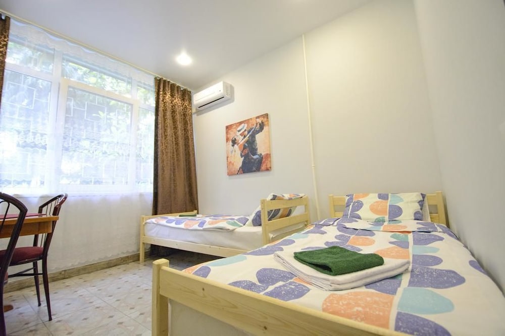Standard Twin Room photo 1