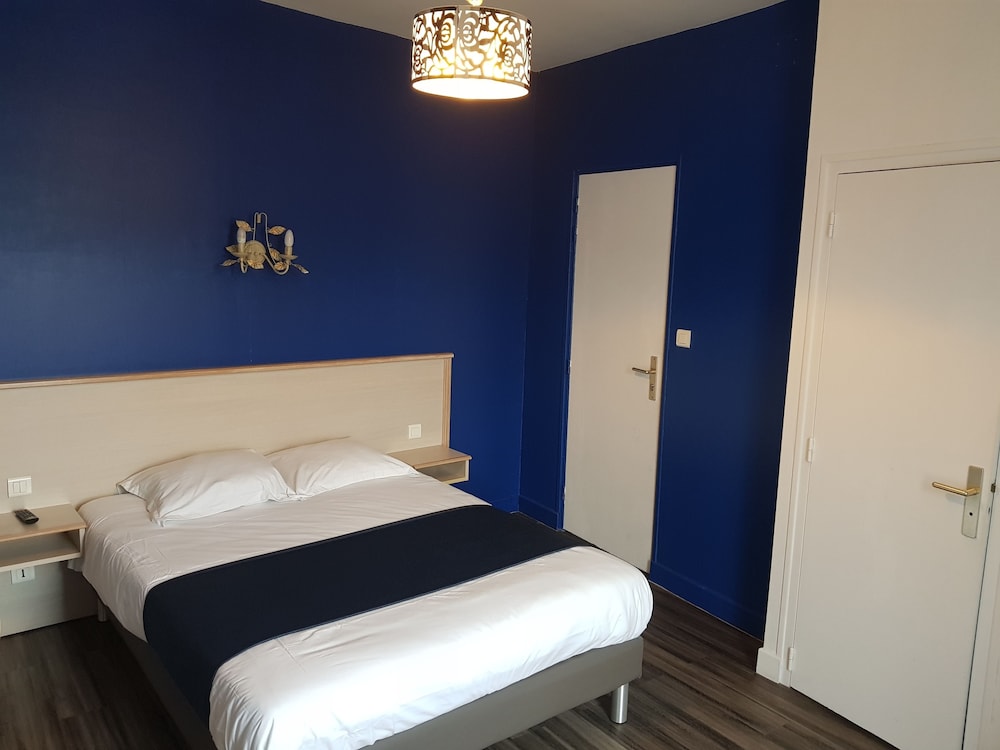 Standard Double Room photo 3