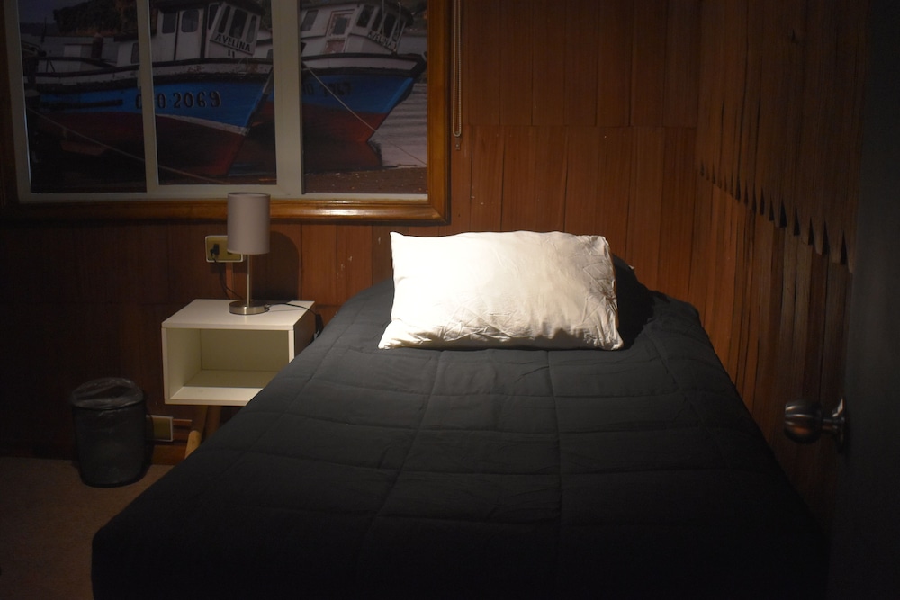 Business Twin Room photo 3