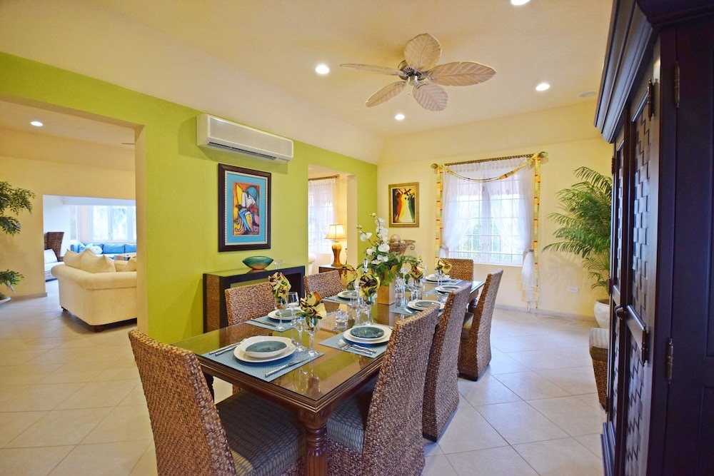 House, 5 Bedrooms