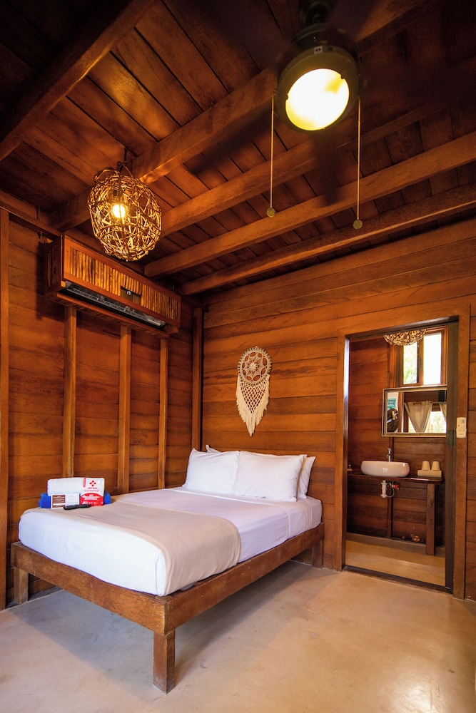 Double Room, Pool View - Photo 10