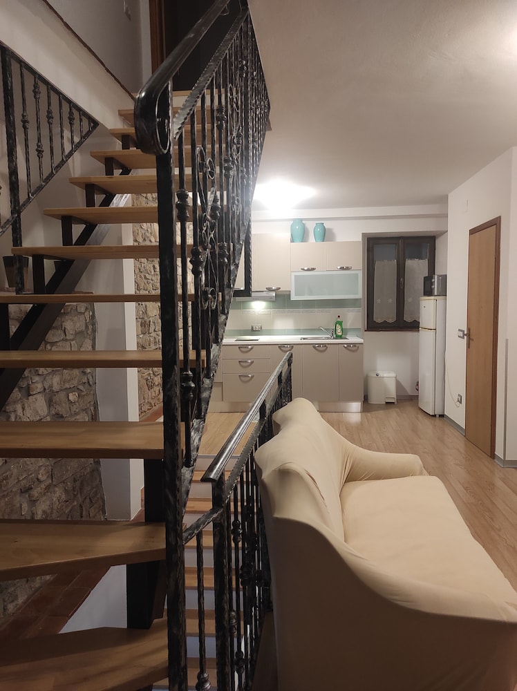 House, 2 Bedrooms, Smoking, City View