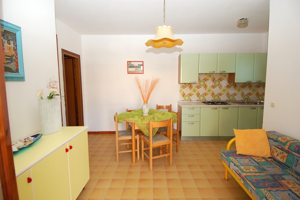 Apartment photo 3