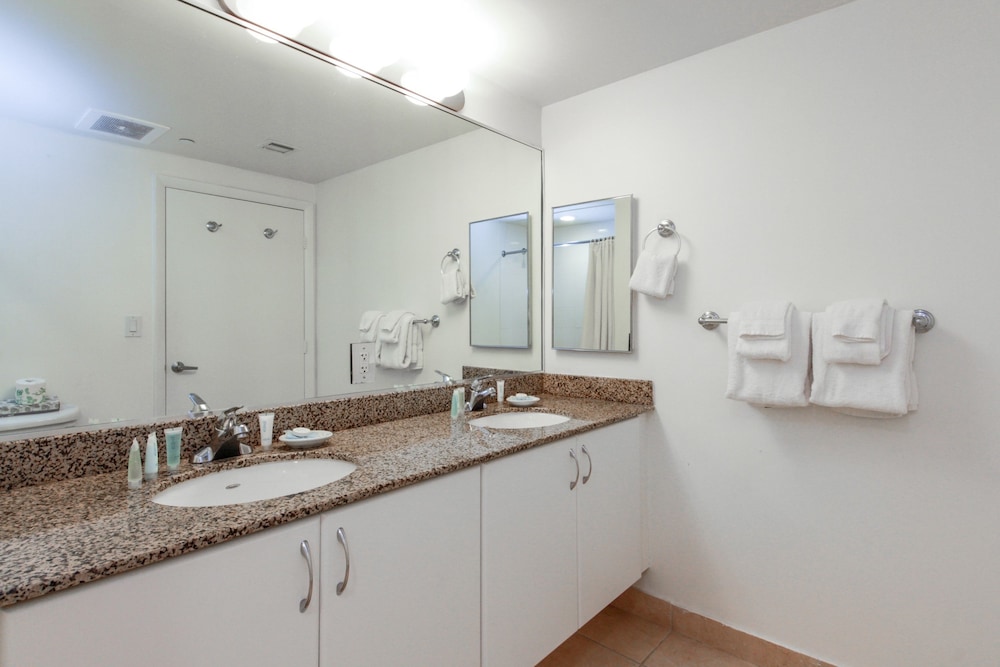Luxury Apartment, 3 Bedrooms photo 2