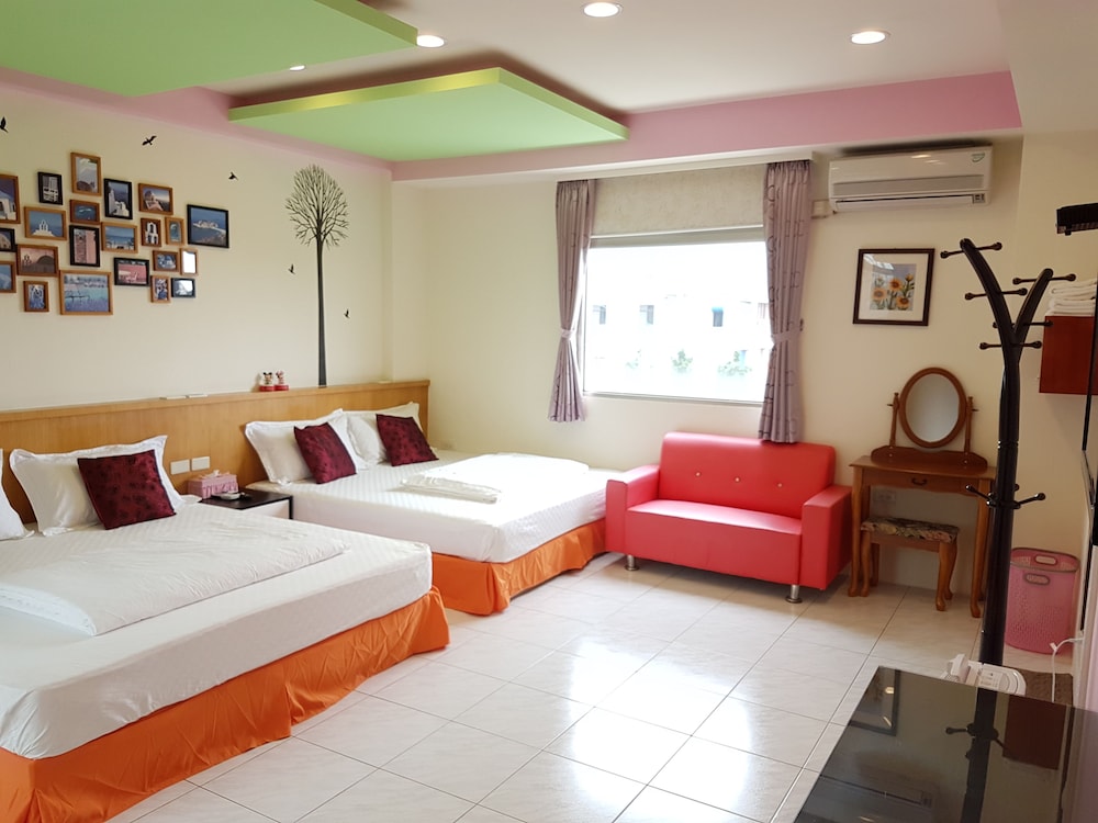 Quadruple Room photo 2