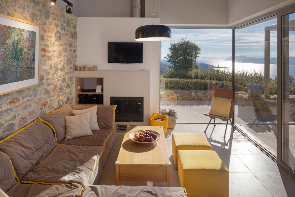Design Villa, 4 Bedrooms, Beach View