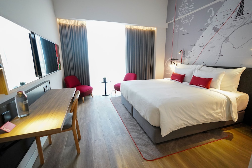 Superior Room, 1 King Bed (Canal View) free shuttle service to Festival City Mall photo 3