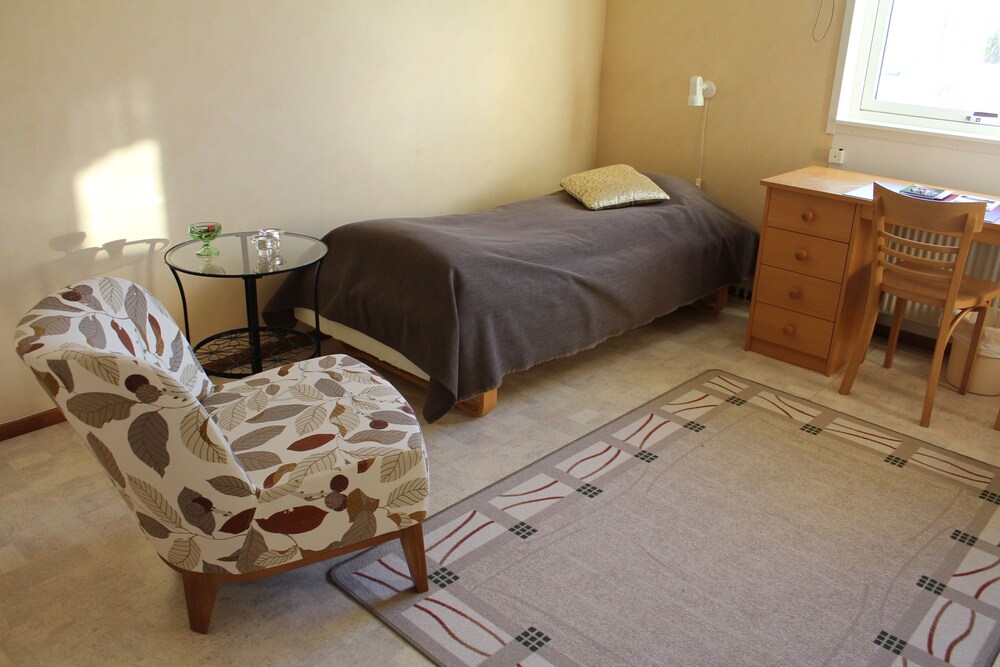 Twin Room (Annex) photo 2