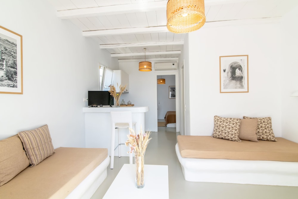 Grand Double Room photo 2