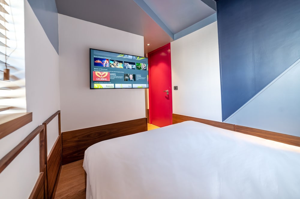 Superior Mini Double Bed photo 3