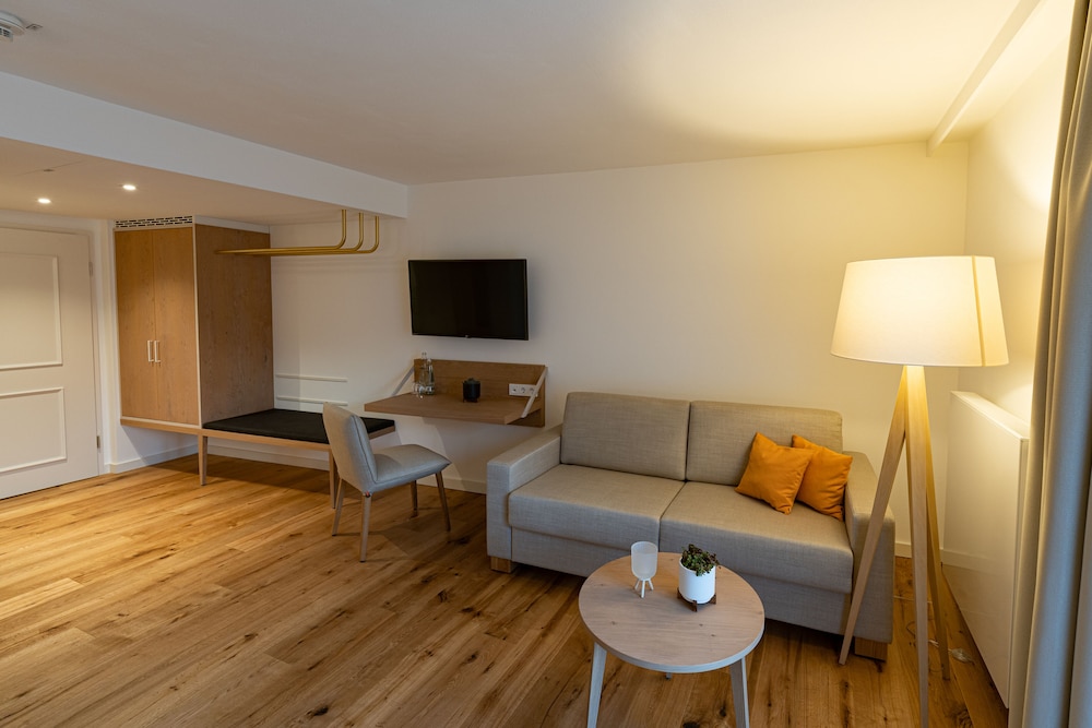 Premium Double Room photo 2