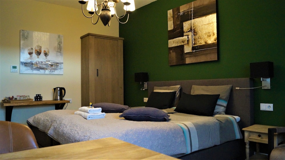 Deluxe Room (Oleander) photo 3