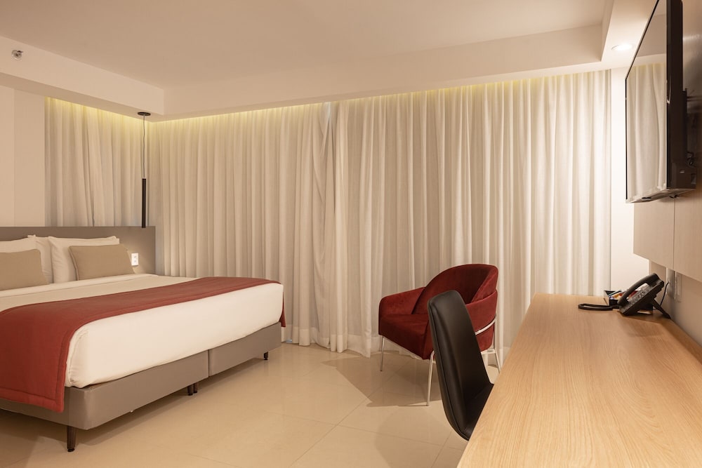 Room, 1 Queen Bed, Non Smoking - Photo 3