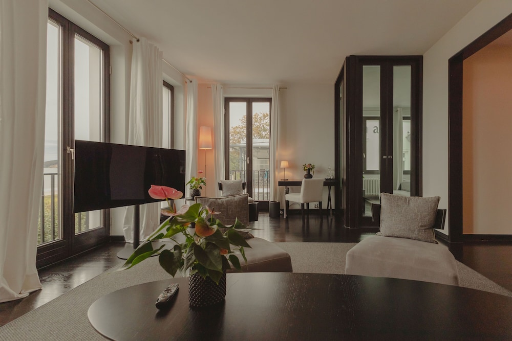 Exclusive Suite