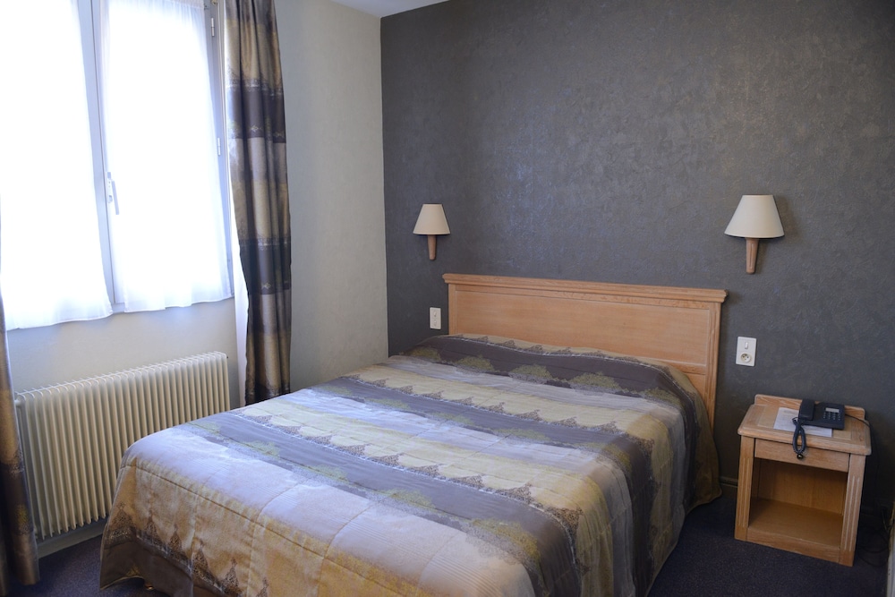 Double Room - Photo 6