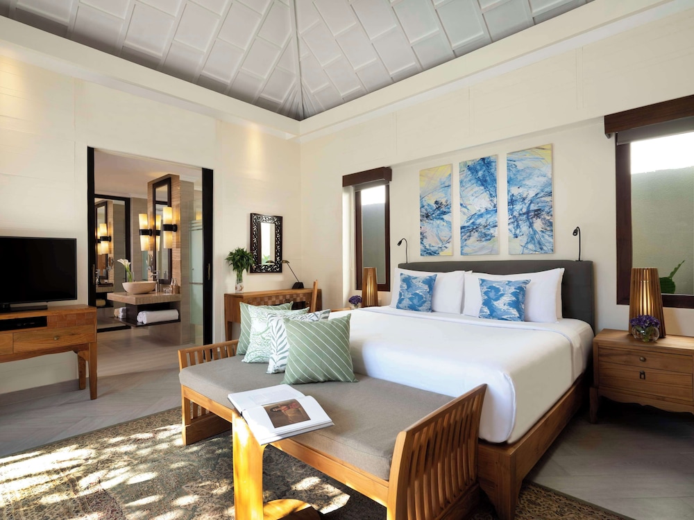 Two Bedrooms Pool Villa