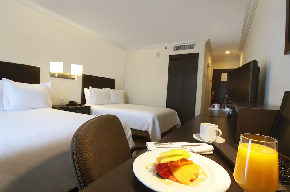 Superior Double Room, 2 Double Beds - Photo 1