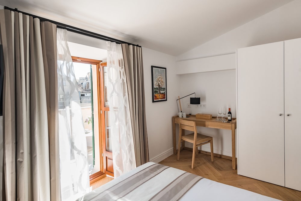Superior Double Room (Terraza Frare)