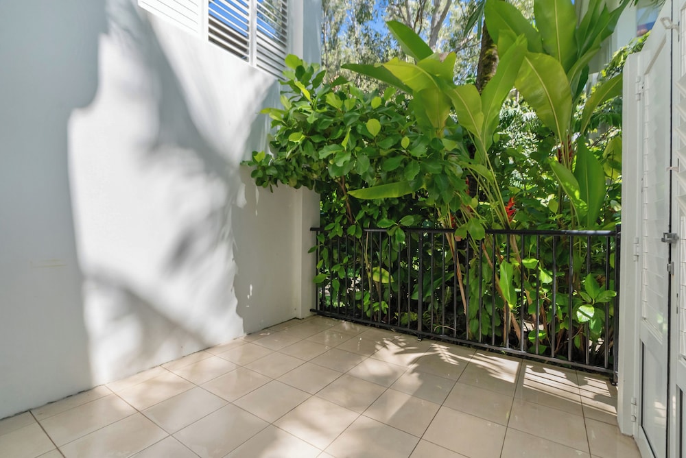 Ground Floor Studio (3417)