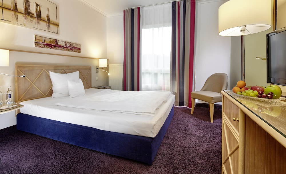 Basic Double Room