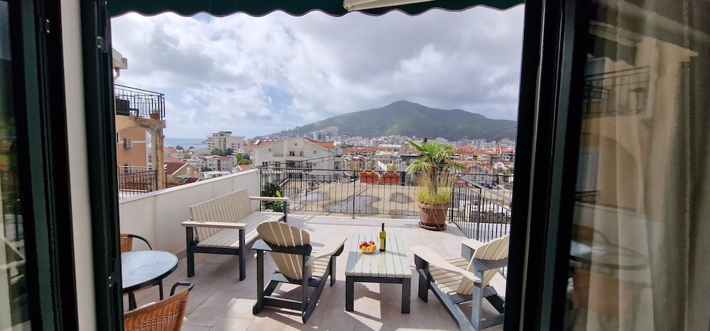 Panoramic Apartment photo 1
