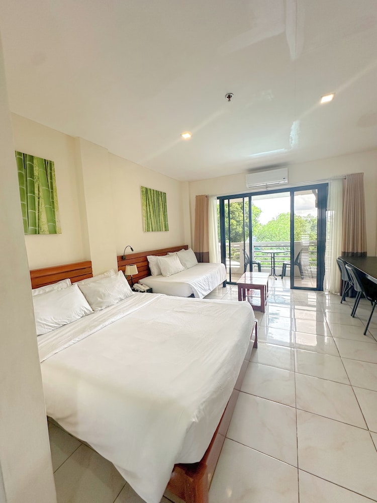 Exclusive Triple Room, Multiple Beds, Pool Access, Garden View - Photo 5