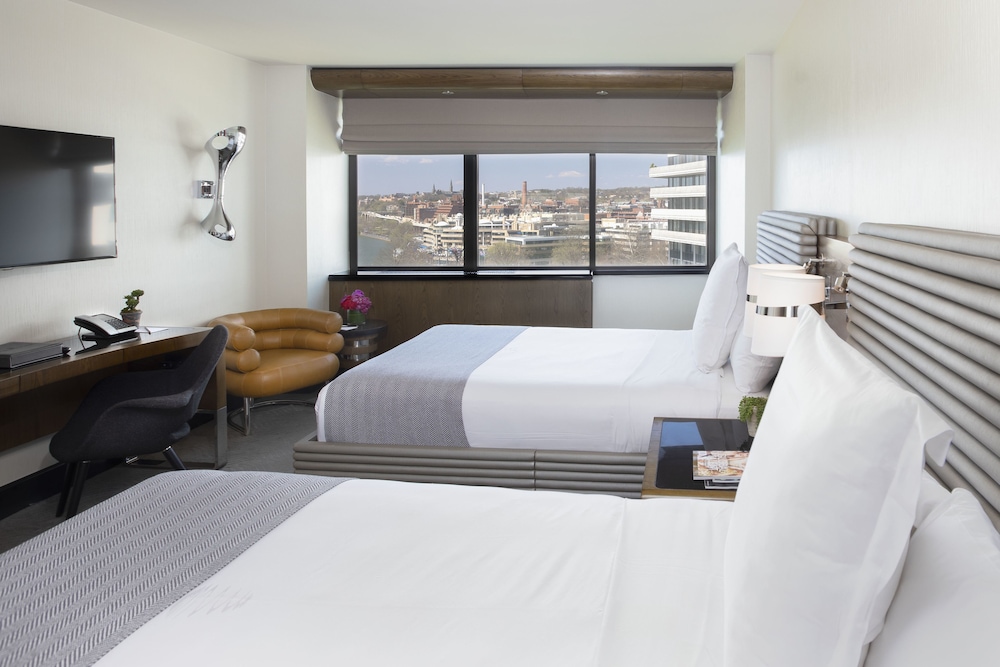 Deluxe Room, 2 Double Beds, River View - Photo 4