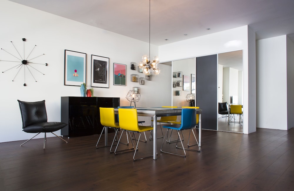 Family Apartment - Photo 3
