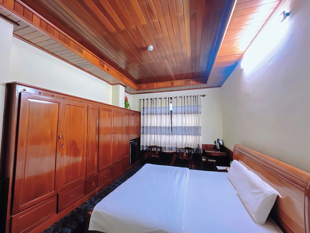 Deluxe Double Room, City View photo 3