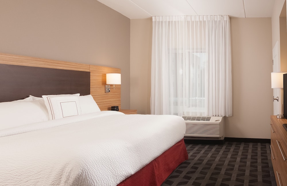 Suite, 1 Bedroom (Hearing Accessible) photo 1