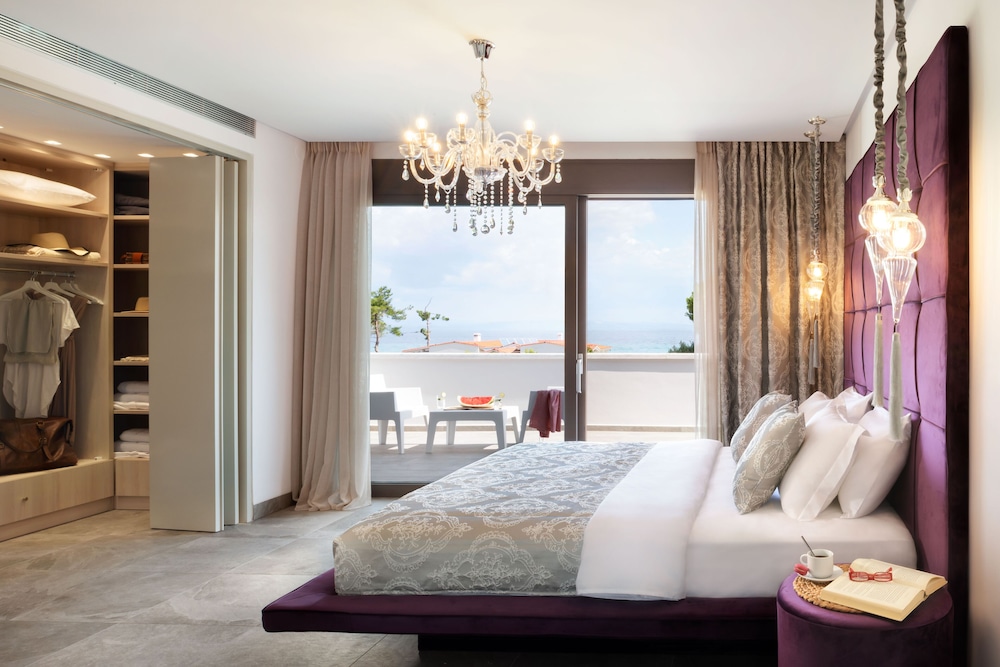 Presidential Villa, 4 Bedrooms, Private Pool photo 1